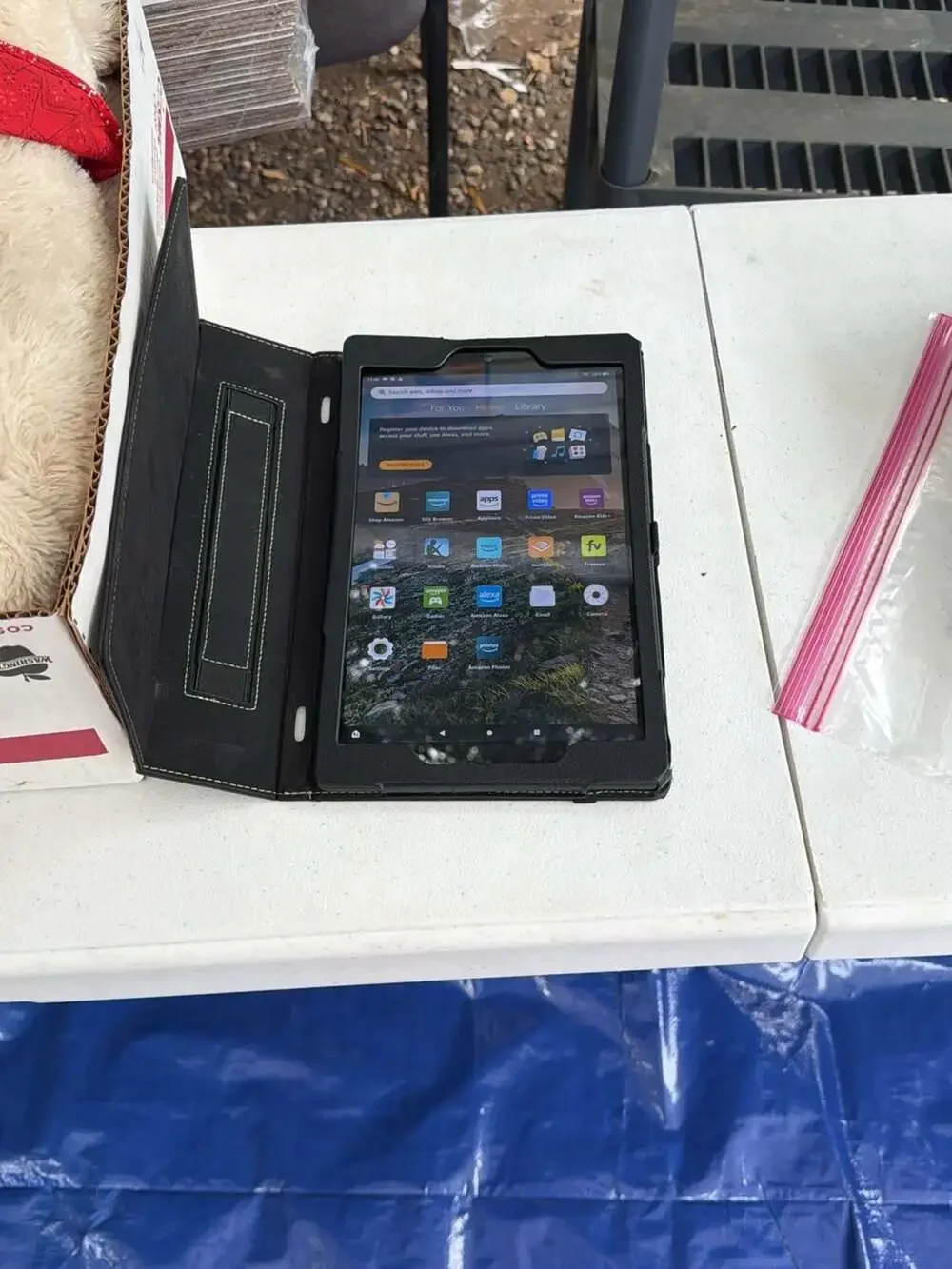 Amazon Fire HD 8 Tablet (10th Generation, 2020) with Folio Case